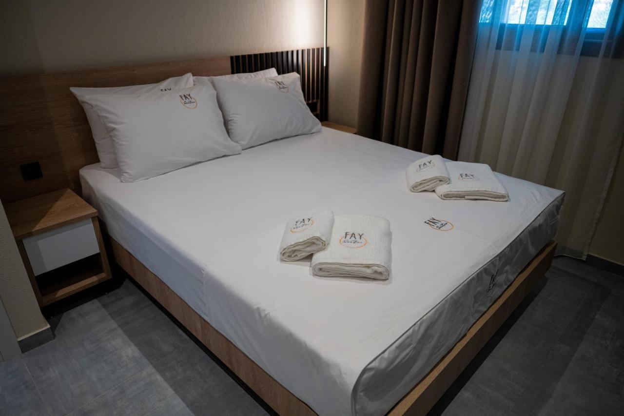 Fay Suites Flogita Buitenkant foto