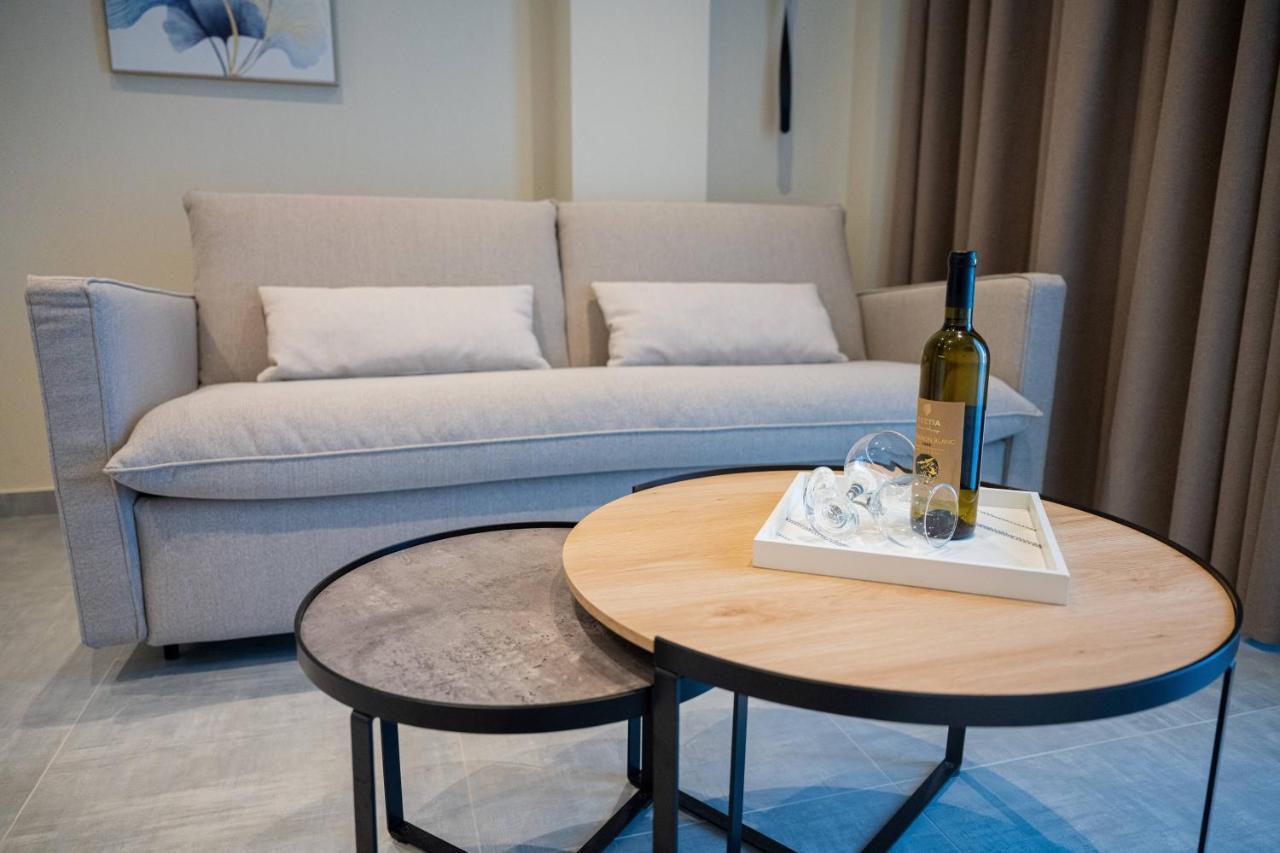Fay Suites Flogita Buitenkant foto