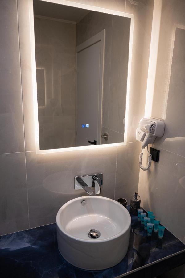 Fay Suites Flogita Buitenkant foto
