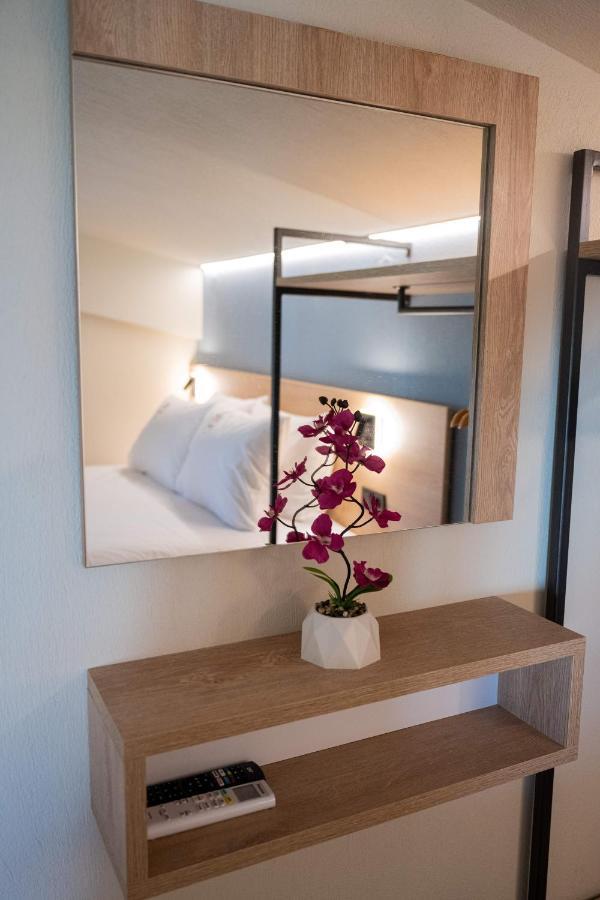 Fay Suites Flogita Buitenkant foto