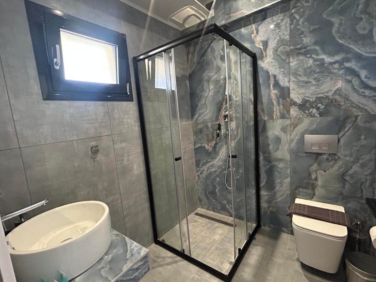 Fay Suites Flogita Buitenkant foto